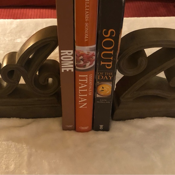 “Red Barrel Studios” A-Z Bookends; Mahogany Brown Color; Pre-Owned; Funky Fun! - Picture 2 of 12